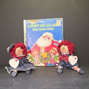 Raggedy Ann and Andy Dolls With Button Arms And Legs Plus Little Golden Book